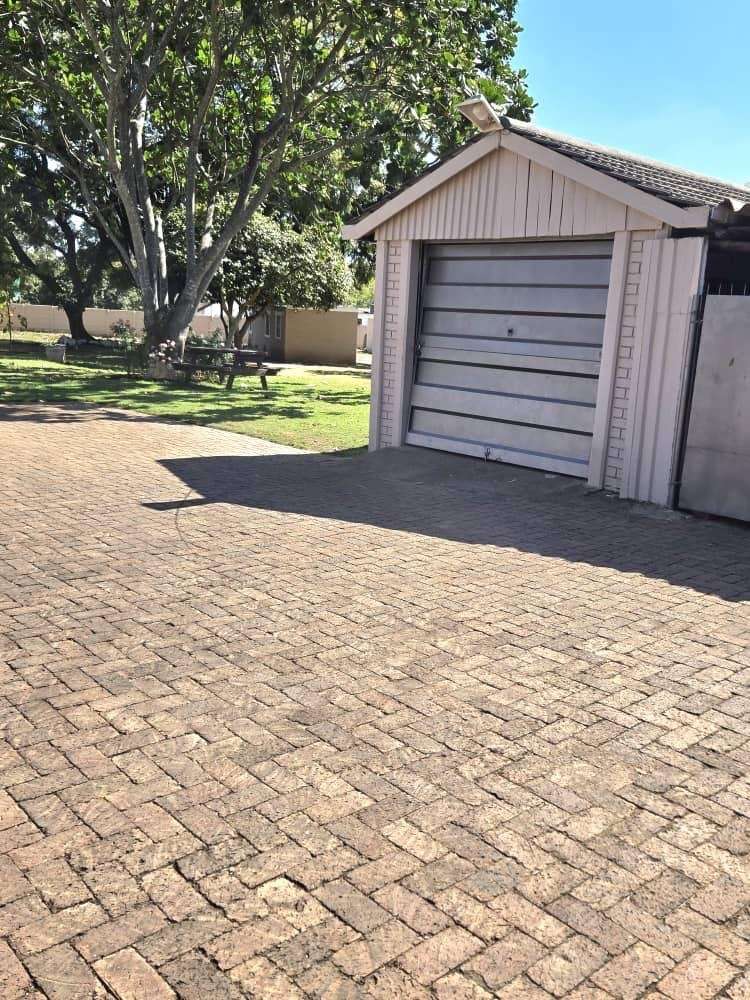 Executive Rental – Secure Family Home In Westgate
