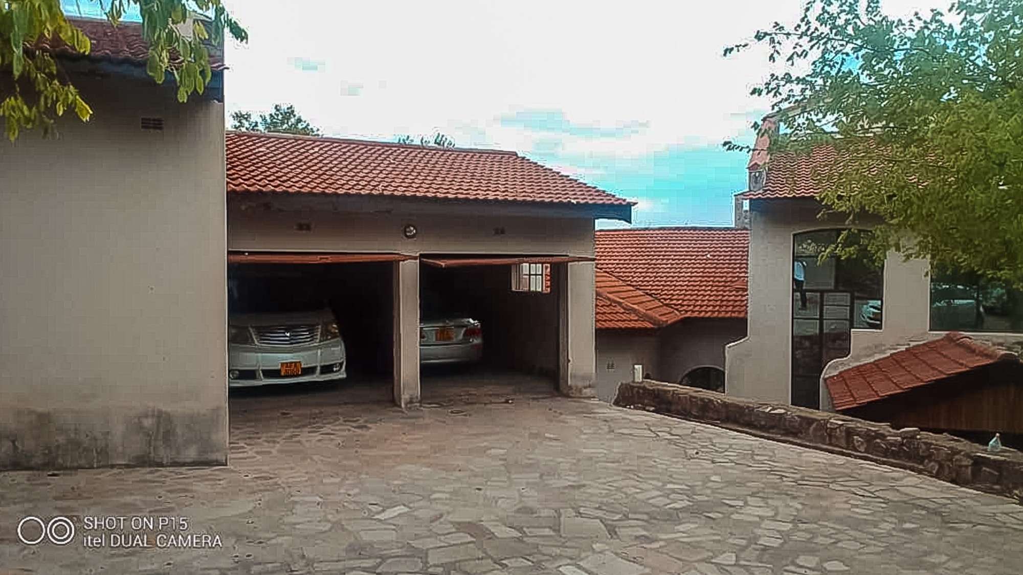 Dream Waterfront Kariba Property For Me!