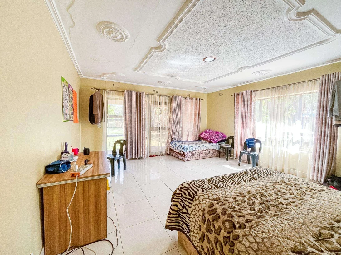 House For Sale In Glen Lorne