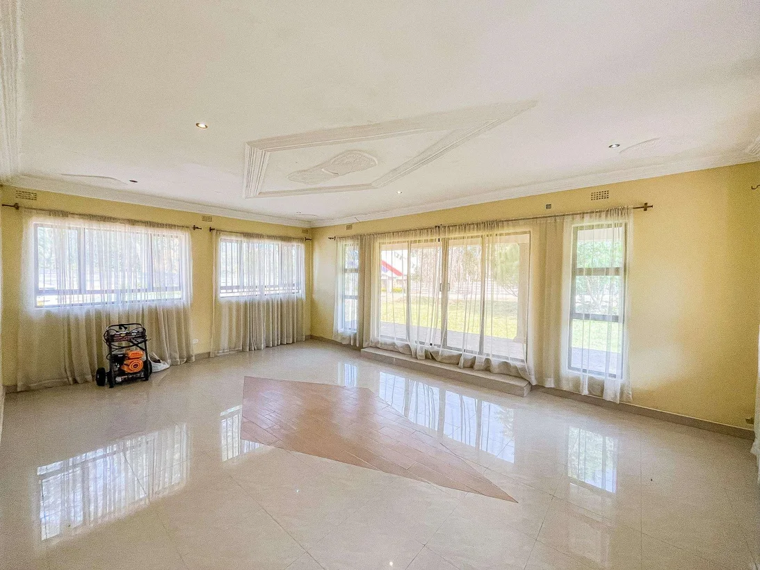 House For Sale In Glen Lorne