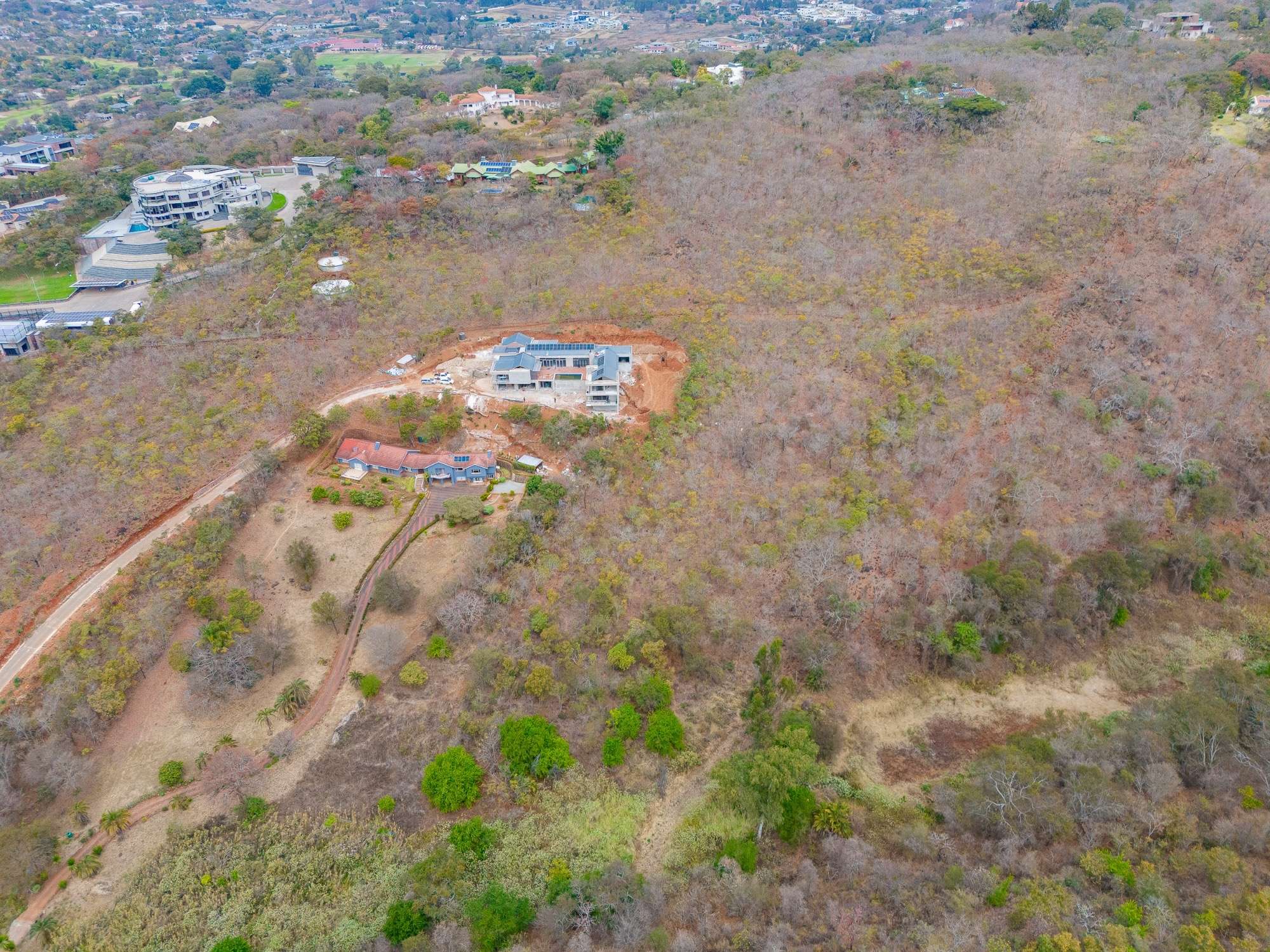 Exclusive Residential Stand In Brookeridge Estate