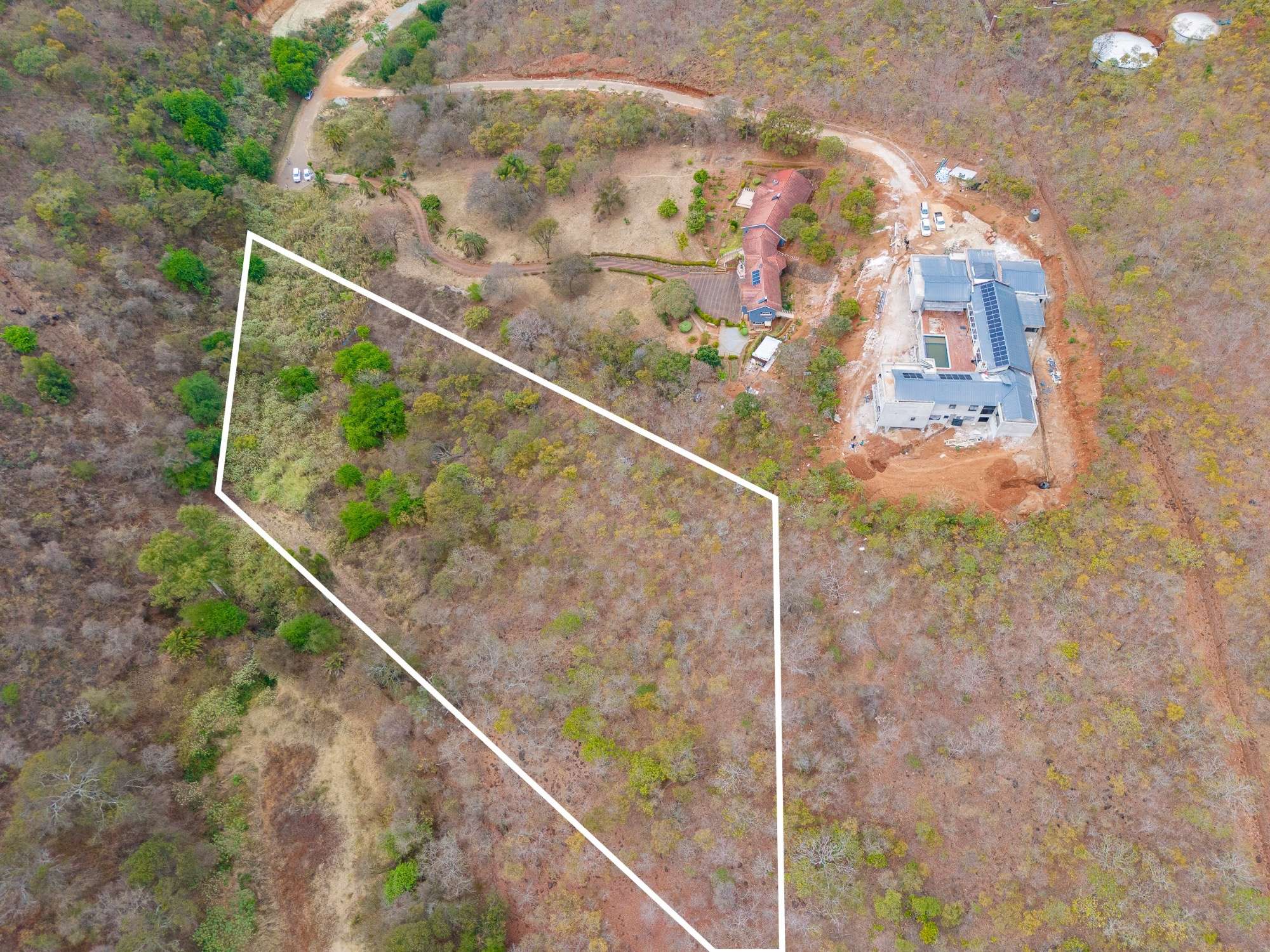 Exclusive Residential Stand In Brookeridge Estate