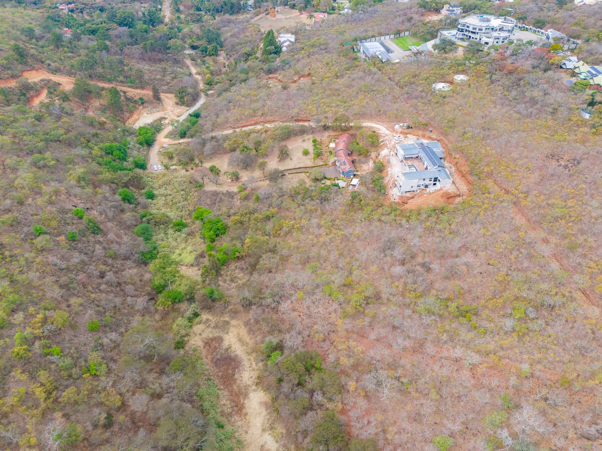 Exclusive Residential Stand In Brookeridge Estate