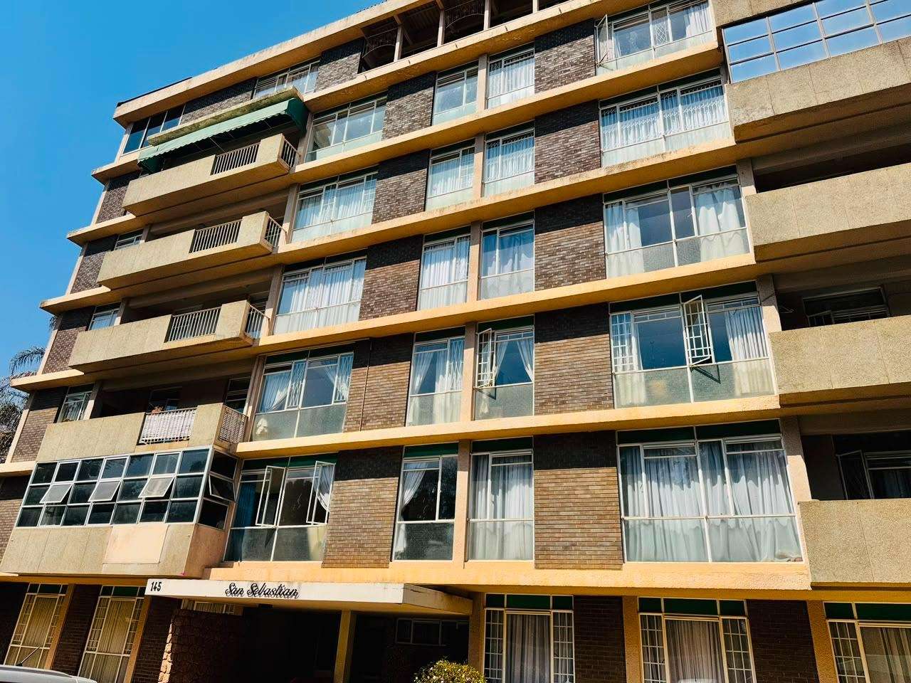 For Rent: Beautiful Fully Furnished 3bed Apartment