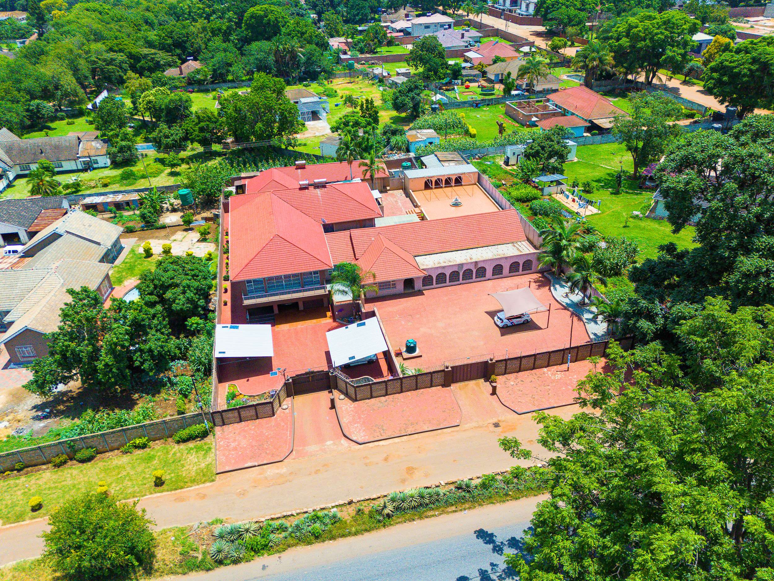 5-Bedroom House for Sale in Belvedere