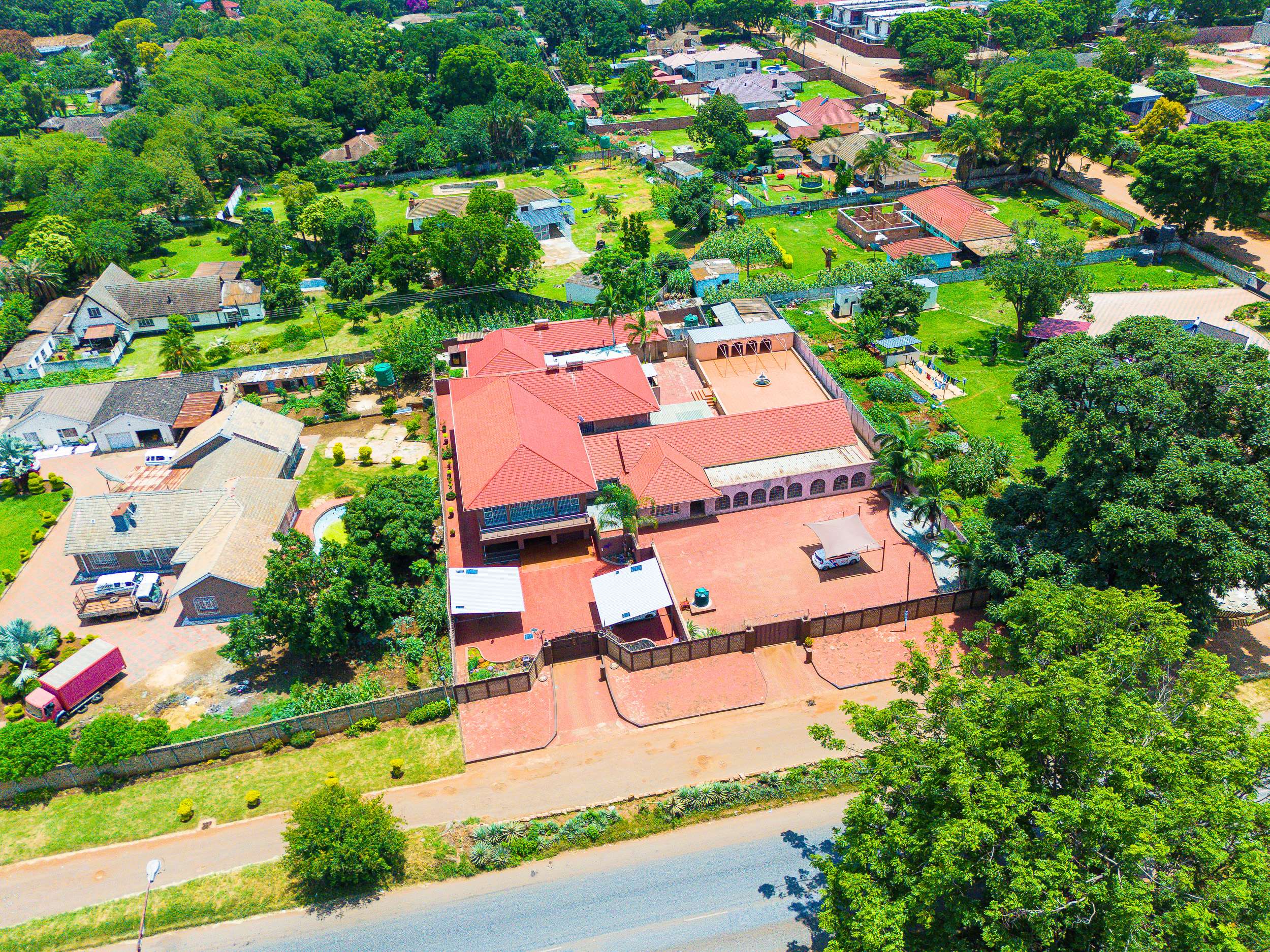 5-Bedroom House for Sale in Belvedere