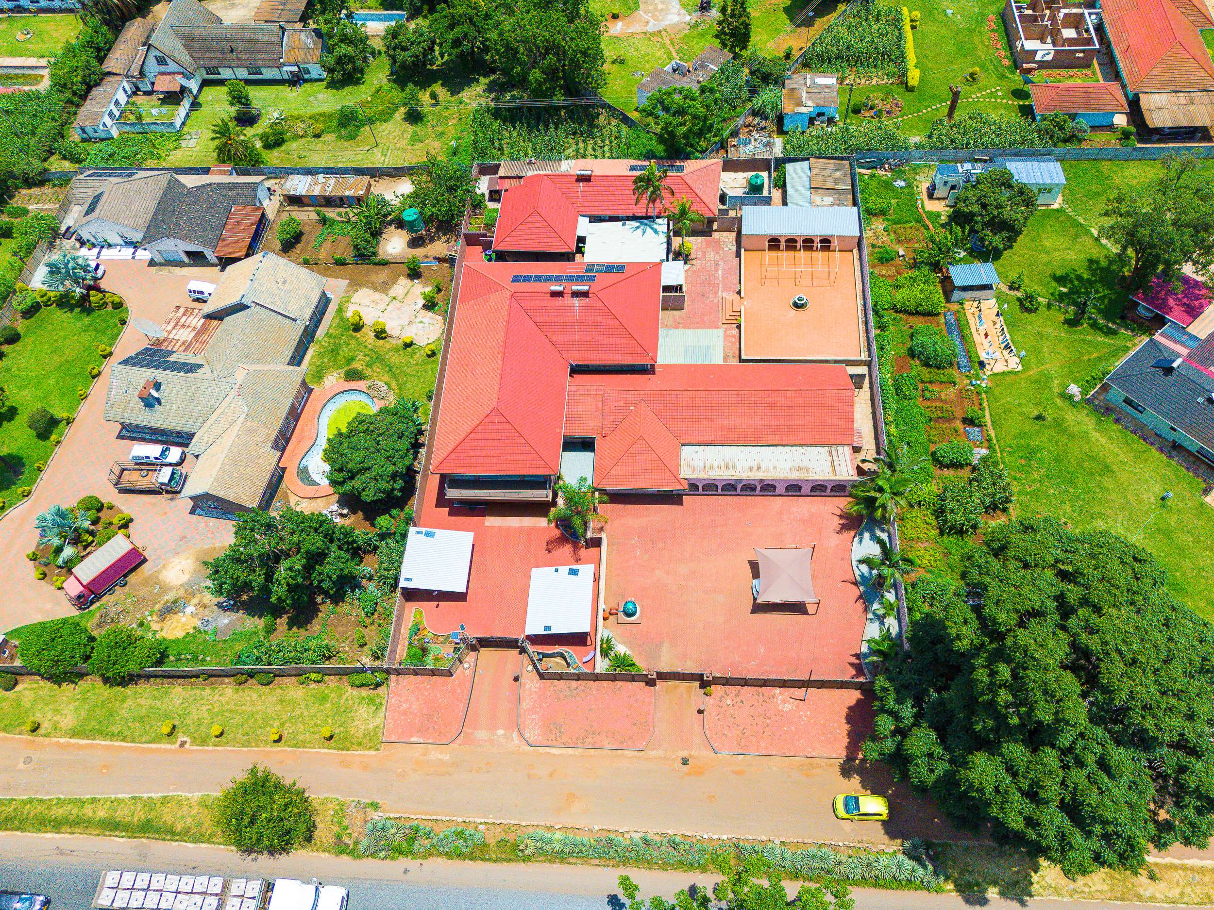5-Bedroom House for Sale in Belvedere