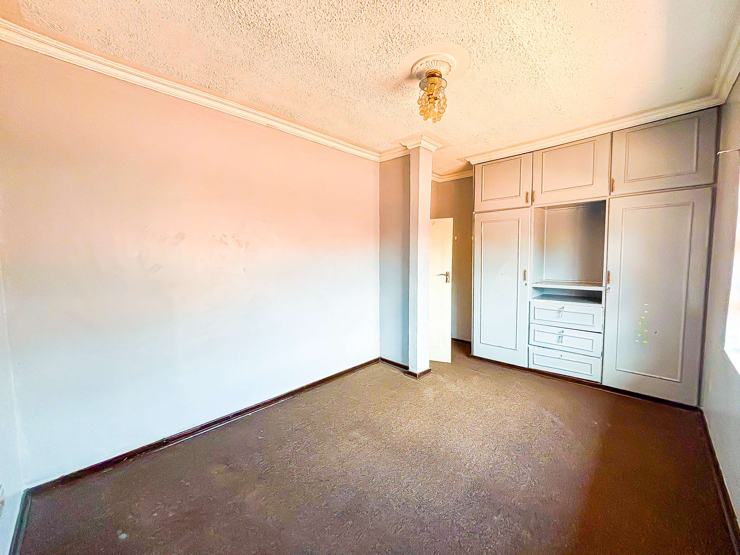 5-Bedroom House for Sale in Belvedere