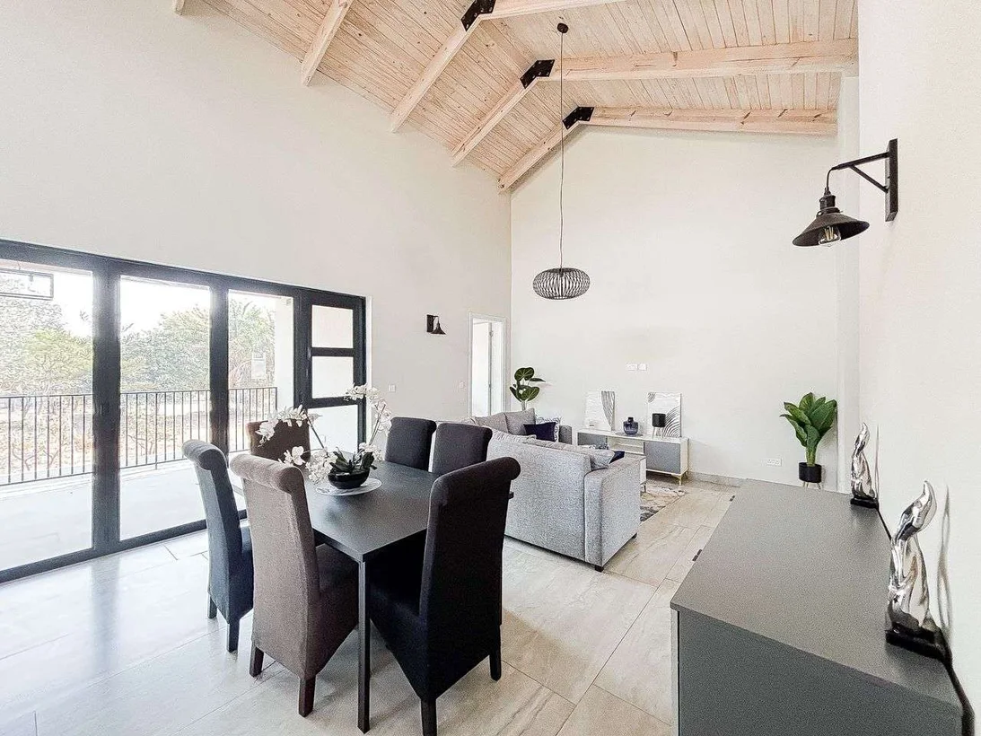 Luxury Living In Greendale's Prime Location