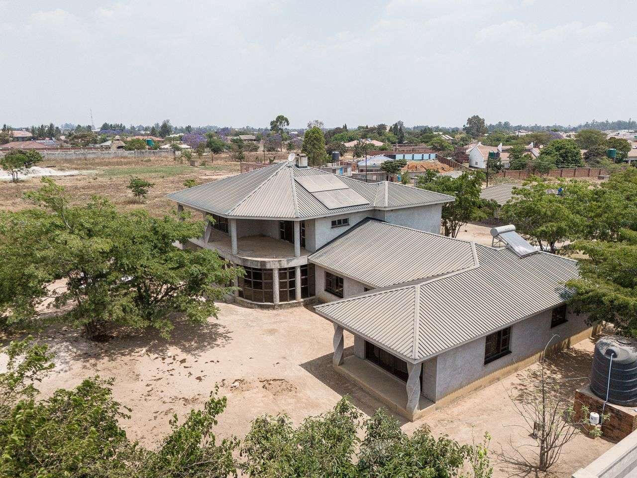 Finish To Your Own Taste 6 Bed House In Riverside