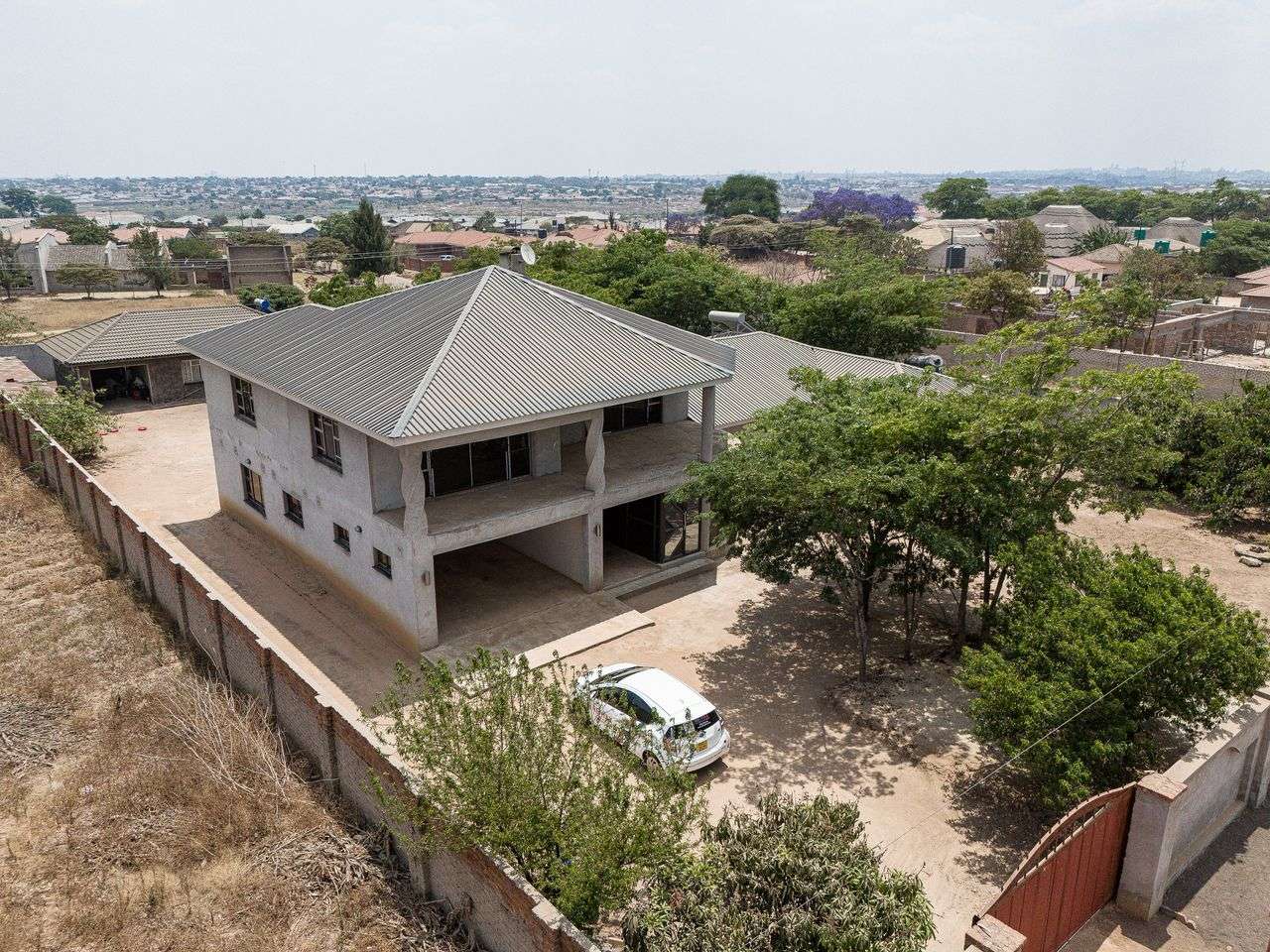Finish To Your Own Taste 6 Bed House In Riverside
