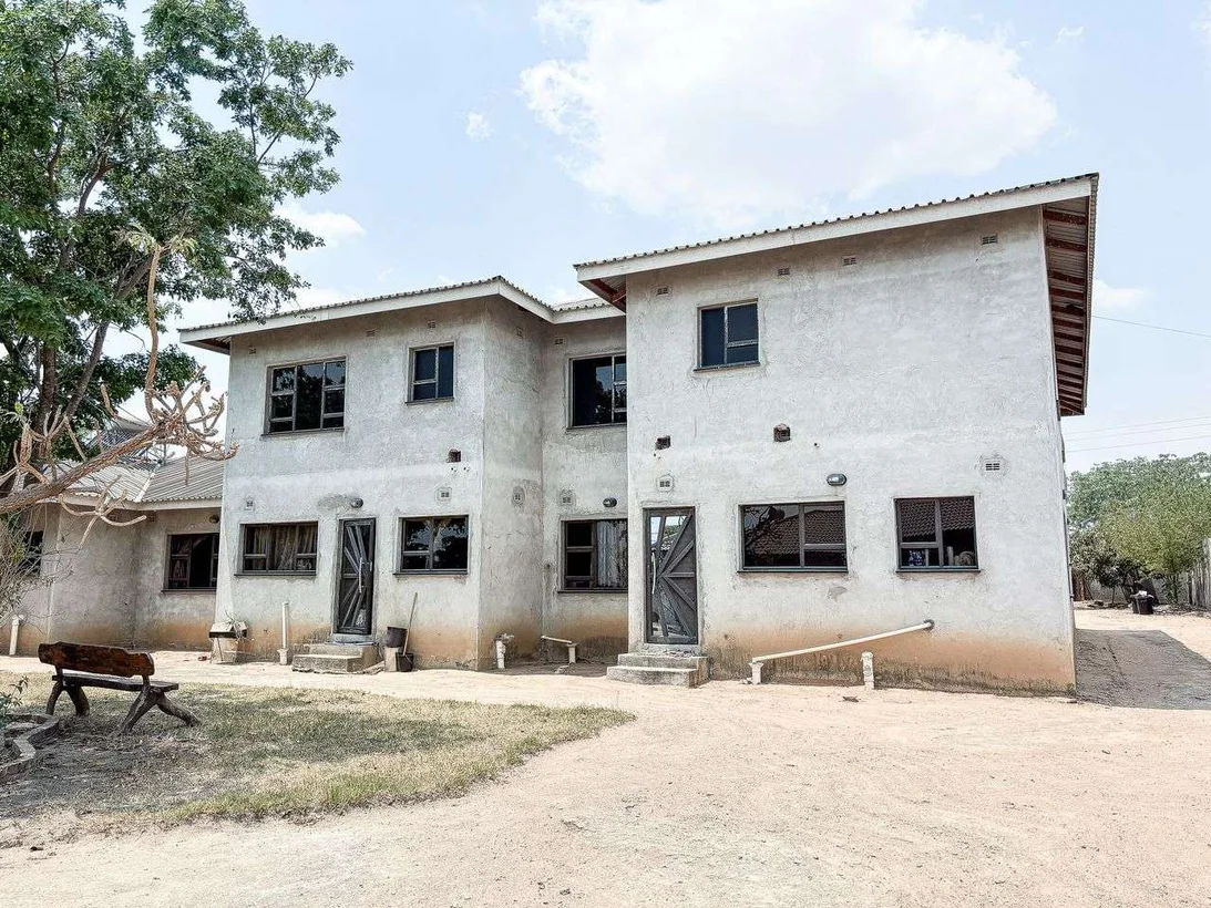 Finish To Your Own Taste 6 Bed House In Riverside