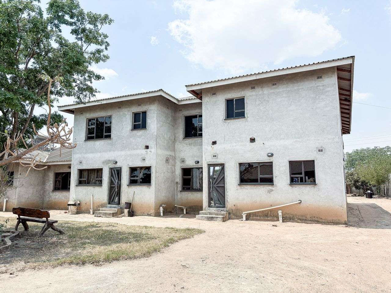 Finish To Your Own Taste 6 Bed House In Riverside