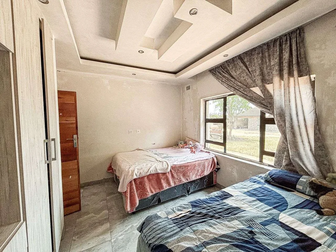 Finish To Your Own Taste 6 Bed House In Riverside