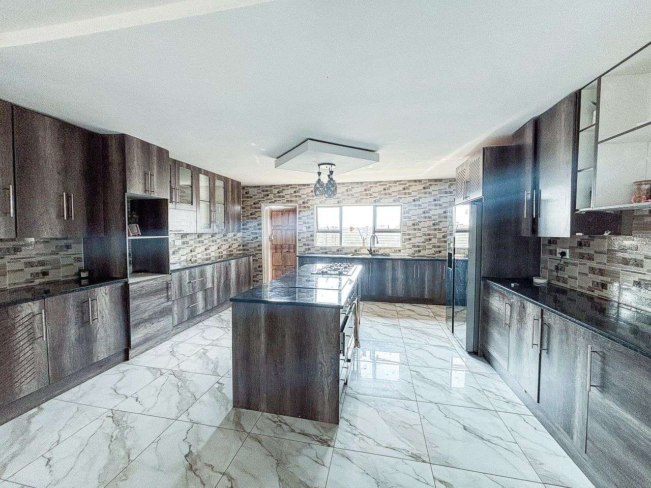 5 Bedroom Home For Sale In Mt Pleasant Heights