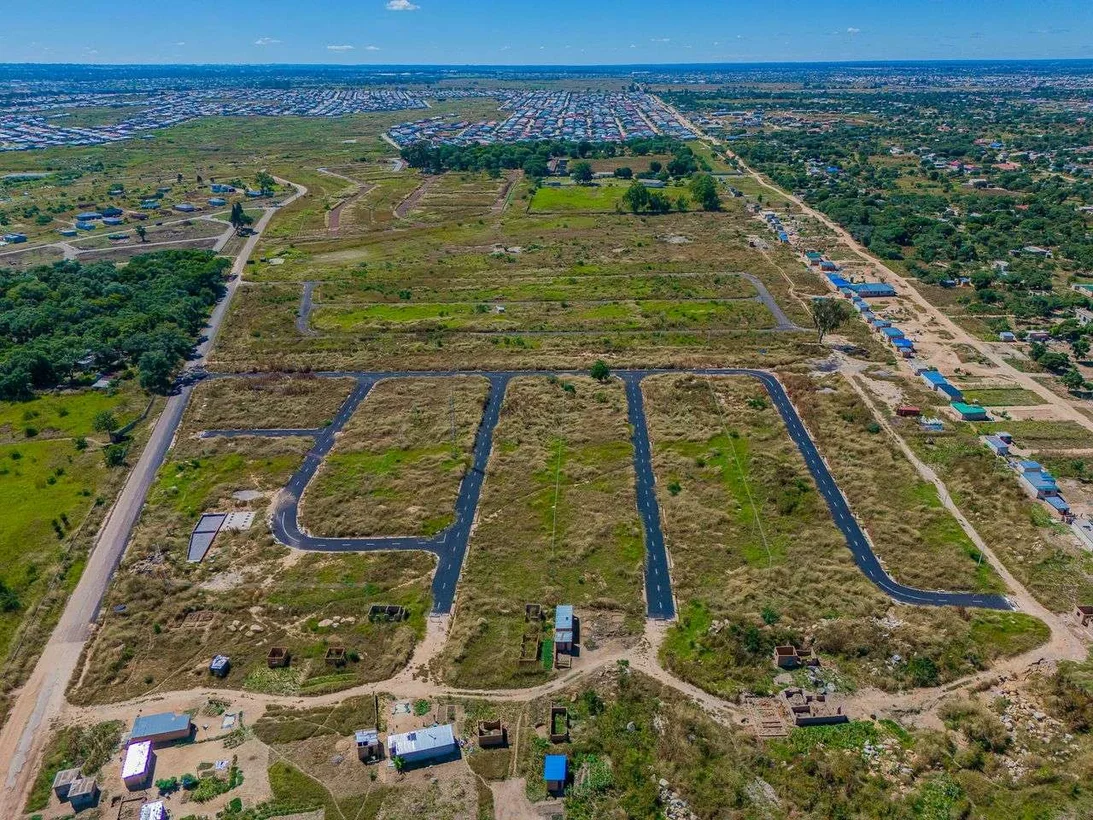 Stands For Sale In Barrington Southview Park