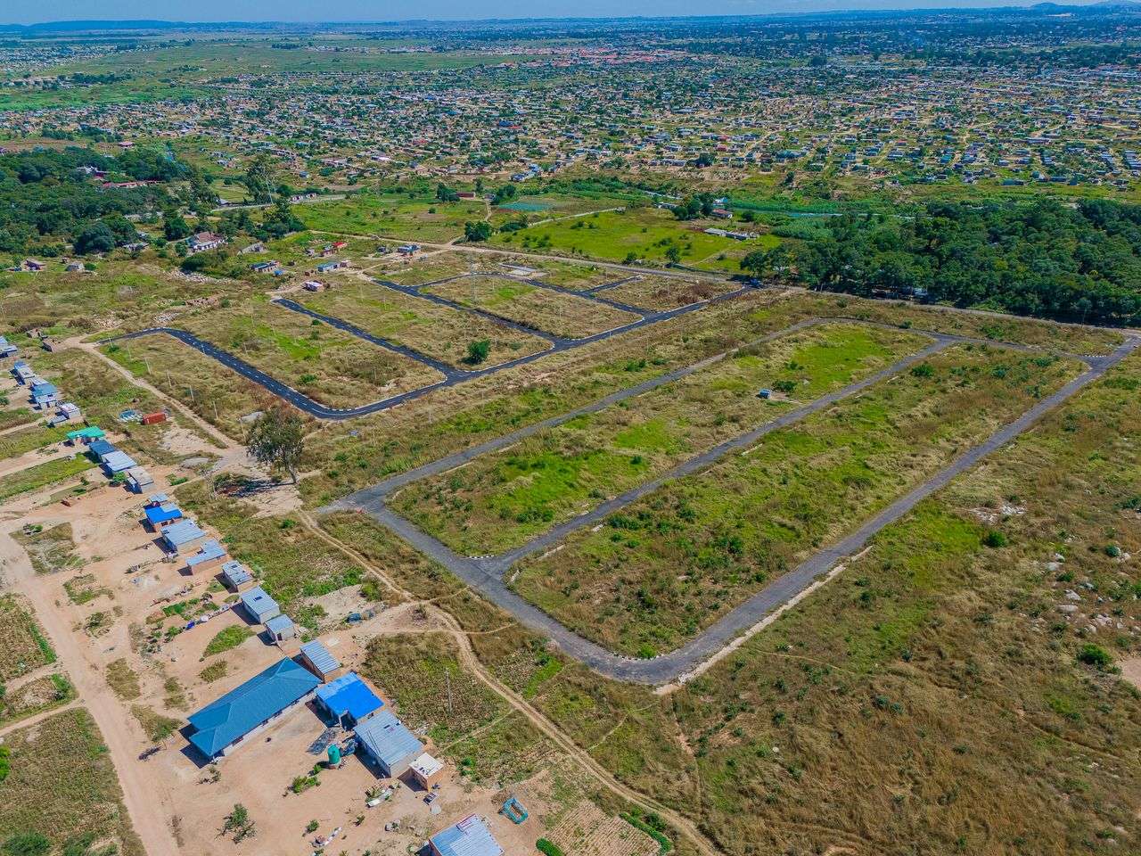 Stands For Sale In Barrington Southview Park