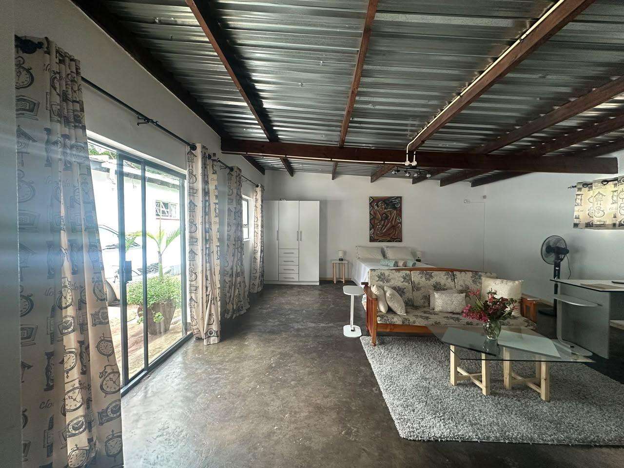 Charming Fully Furnished Studio Cottage in Greendale $650