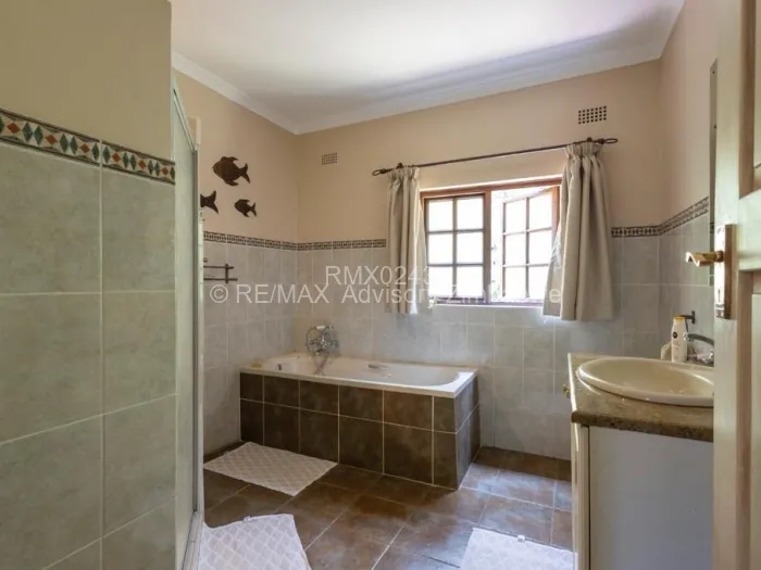 House For Sale in Borrowdale Brooke