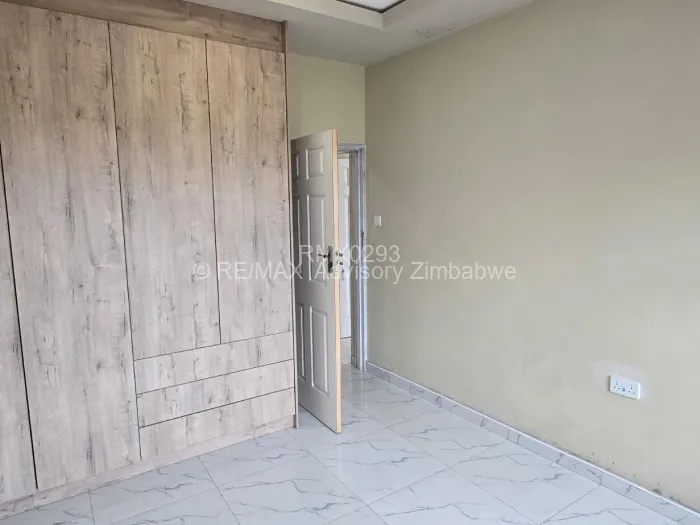 Townhouse/Complex/Cluster For Sale in Buena Vista