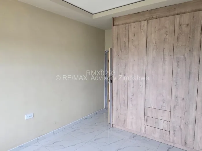 Townhouse/Complex/Cluster For Sale in Buena Vista